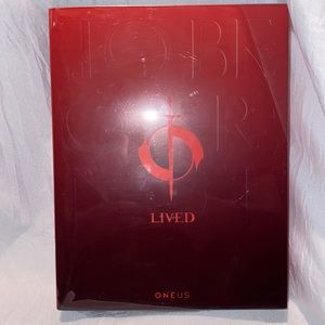ONEUS Lived Album